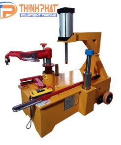 Máy ra vào lốp xe tải G380C
